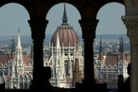L'UE réduira les fonds régionaux de la Hongrie en raison de son déficit